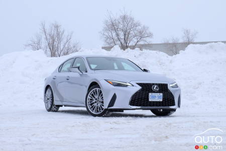 Lexus IS
